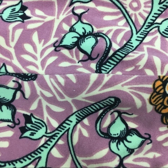 LULAROE Leggings OS One Size Floral Flowers Berries Mauve Green Yellow Cream - Picture 10 of 11